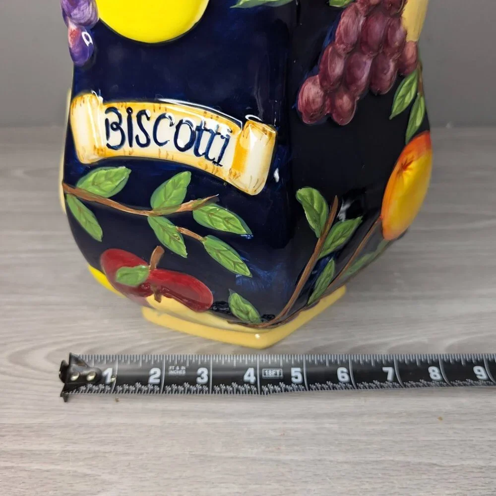 Nonni's Biscotti Hand Painted Ceramic Jar w/Sealed Fitted Lid 11
